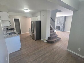 4896 Brandon Creek Dr in Boulder, CO - Building Photo - Building Photo