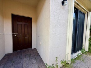 515 SE 35 Ave in Homestead, FL - Building Photo - Building Photo