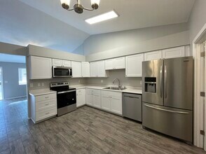 726 S Nebraska St, Unit 150 in Chandler, AZ - Building Photo - Building Photo