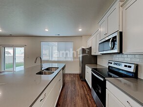 9444 W Chino St in Star, ID - Building Photo - Building Photo