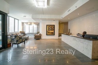 11-05 30th Rd-Unit -2A in Queens, NY - Foto de edificio - Building Photo