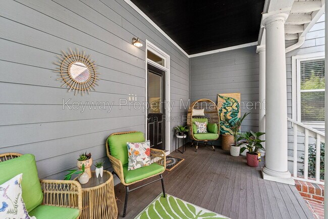 property at 321 Landing Dr