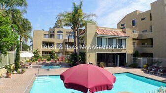 550 Orange Ave in Long Beach, CA - Building Photo
