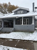 821 Blair Ave in Cincinnati, OH - Building Photo