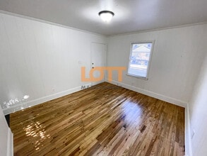 203 King St in Greenville, SC - Building Photo - Building Photo