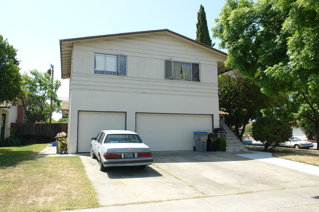 1005-1003 Zarick Dr in San Jose, CA - Building Photo - Building Photo