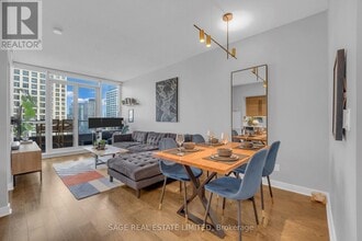 320 Richmond St E in Toronto, ON - Building Photo - Building Photo