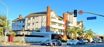 282 Redondo Ave in Long Beach, CA - Building Photo