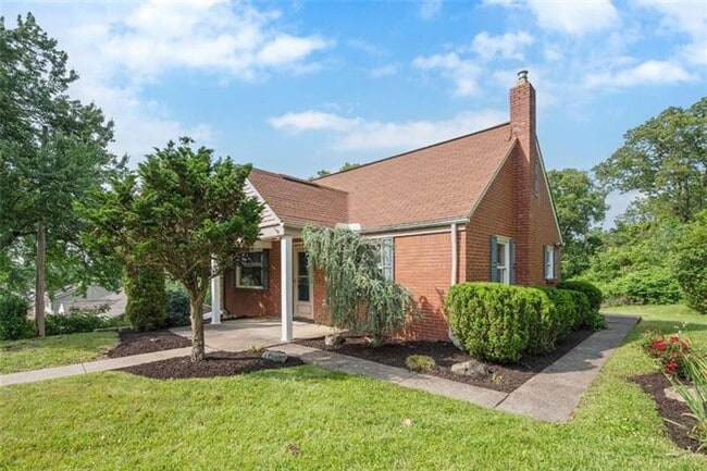 property at 345 Franklin Dr