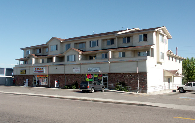 Pecos Penthouse/Retail Center in Denver, CO - Building Photo - Building Photo