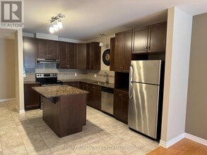 300 Solstice Cres in Embrun, ON - Building Photo - Building Photo