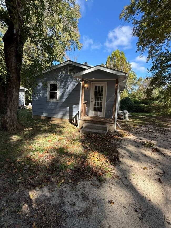 1339 Cox Ave in High Point, NC - Building Photo - Building Photo