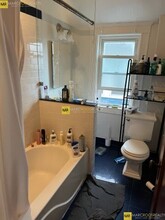 16 Chetwynd Rd in Somerville, MA - Building Photo - Building Photo