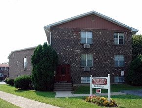 West End Apartments in Allentown, PA - Building Photo - Building Photo