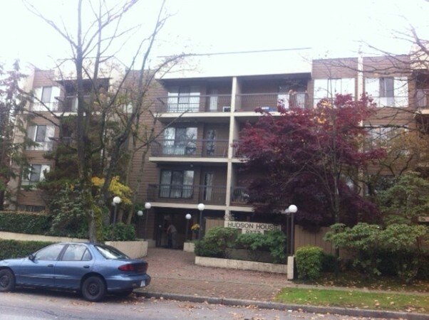 Hudson House in Vancouver, BC - Building Photo