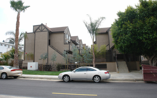 Palmer Gardens in Glendale, CA - Building Photo - Building Photo