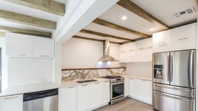 3402 E Pinchot Ave in Phoenix, AZ - Building Photo - Building Photo