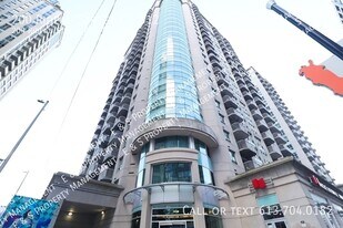 200 Rideau St in Ottawa, ON - Building Photo