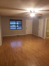 920 Dennis St SW in Jacksonville, AL - Building Photo - Building Photo