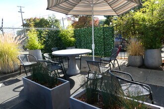 2235 Bonar St in Berkeley, CA - Foto de edificio - Building Photo