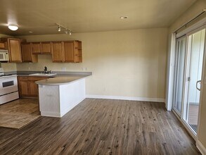 66-449-178 Waialua Beach Rd in Haleiwa, HI - Building Photo - Building Photo