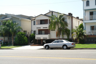 625 E Olive Ave in Burbank, CA - Building Photo - Building Photo