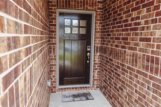 26202 Emory Holw Dr in Tomball, TX - Building Photo - Building Photo