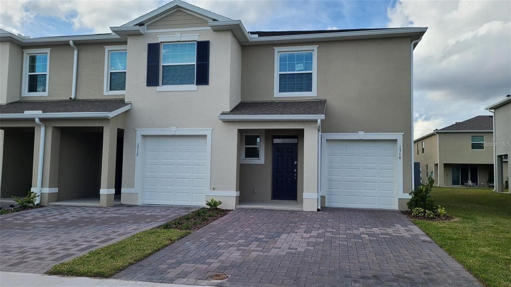 1310 Mako Wy in Kissimmee, FL - Building Photo