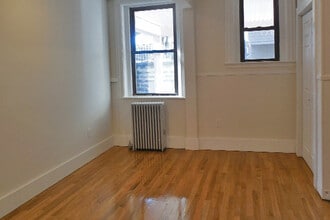 43 Cedar St, Unit 1L in Somerville, MA - Building Photo - Building Photo