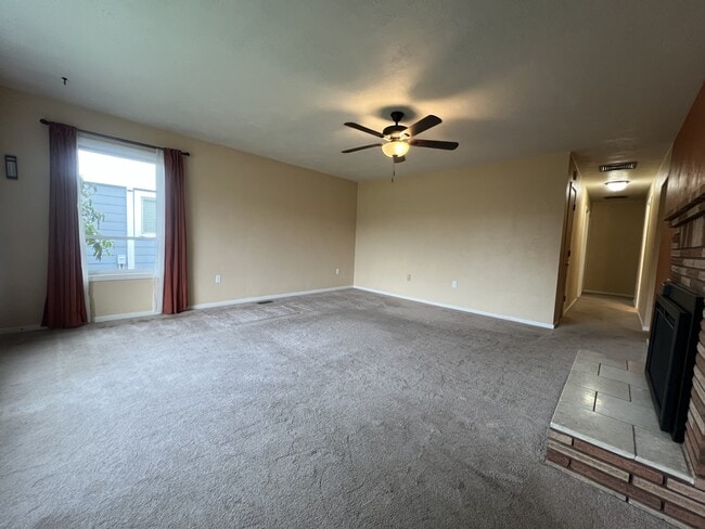 property at 1345 SE Madison St