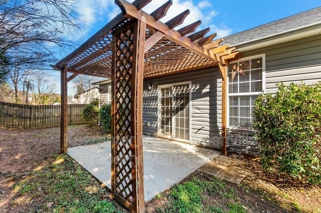 116 Bascom Ct in Greer, SC - Building Photo - Building Photo