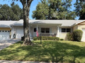 8741 SW 96th Ln in Ocala, FL - Building Photo