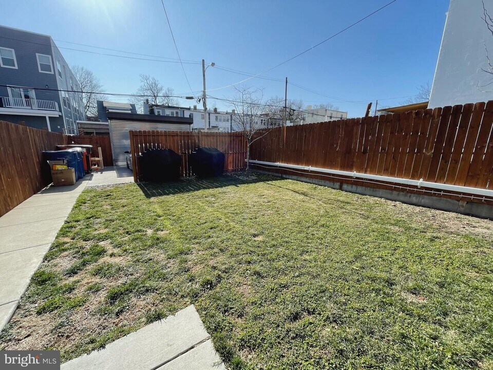 528 Kennedy St NW-Unit -101 in Washington, DC - Building Photo