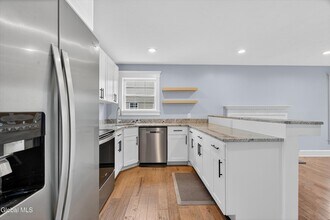 716 Adams Cir in Ballston Spa, NY - Building Photo - Building Photo