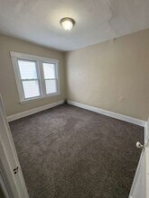 12418 Gruss Ave in Cleveland, OH - Building Photo - Building Photo