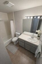 18847 Arrowhead Dr in Lockeford, CA - Building Photo - Building Photo