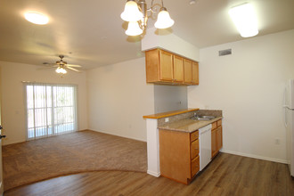 Baywood Villas Apartments in Moreno Valley, CA - Building Photo - Building Photo