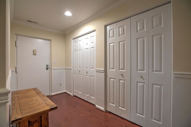 property at 406 Rockfleet Rd