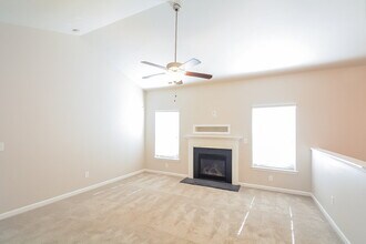 288 Lakemont Dr in Clayton, NC - Building Photo - Building Photo