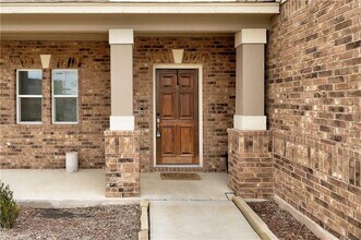 7929 Arezzo Dr in Round Rock, TX - Building Photo - Building Photo