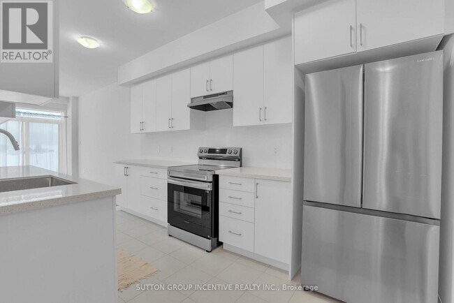 5 Ranch Ter in Barrie, ON - Building Photo - Building Photo