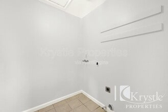 121 Radcliffe Dr in Vallejo, CA - Building Photo - Building Photo