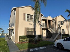1533 S Liberty Ave in Homestead, FL - Building Photo