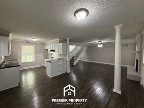 3875 Earlynn Dr in Bartlett, TN - Building Photo - Building Photo