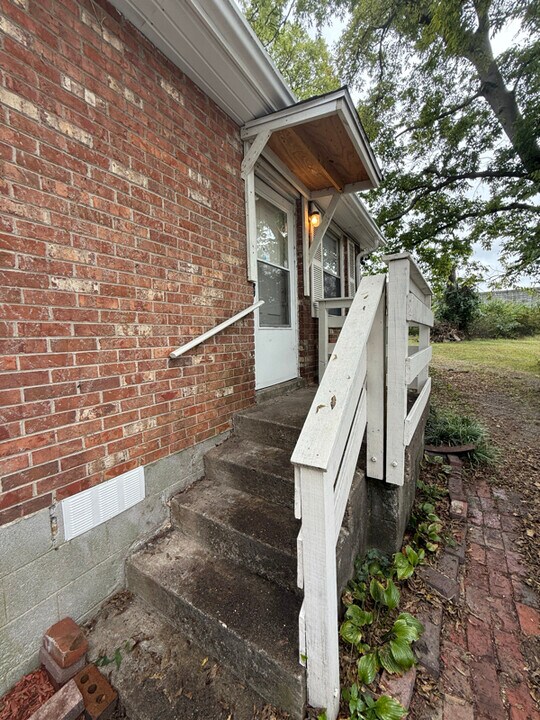 5614 Obrien Ave in Nashville, TN - Building Photo