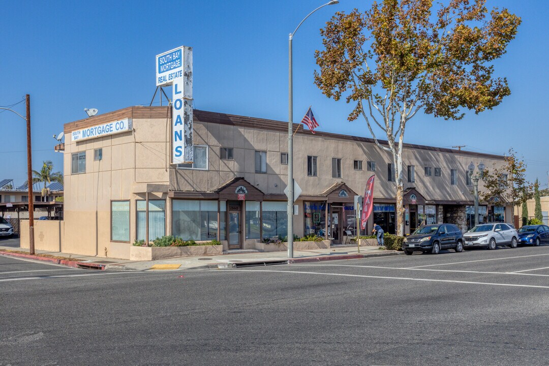 Lawndale Acres in Lawndale, CA - Building Photo