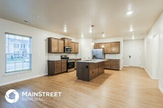 11900 Parkside Vista Ln in Louisville, KY - Foto de edificio - Building Photo