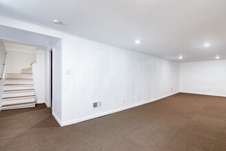 9429 Harold Dr in St. Louis, MO - Building Photo - Building Photo