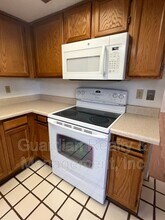 15020 N 40th St in Phoenix, AZ - Building Photo - Building Photo