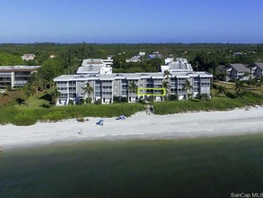 2265 W Gulf Dr in Sanibel, FL - Building Photo - Other